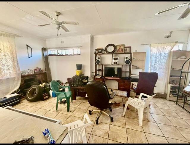 3 BEDROOM HOUSE FOR SALE IN VANDERBIJLPARK CW 5
